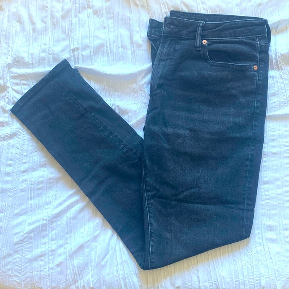 American Eagle AirFlex+ Slim Straight Jeans Men’s Size 33x32 Black Denim - Picture 1 of 4